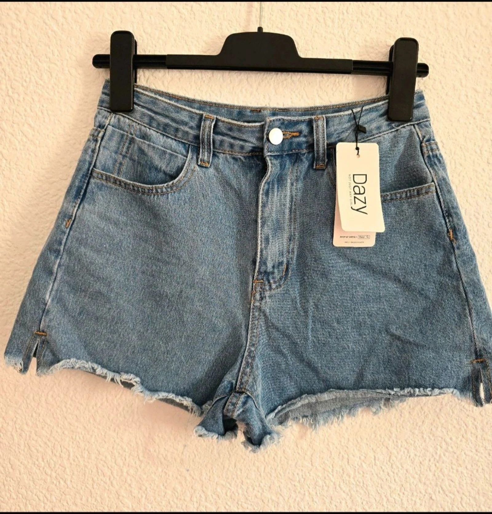 DAZY Denim Shorts Light Blue High Waist Frayed Raw Hem Summer Casual Festival Size M
